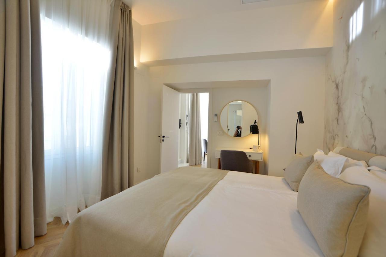Plaza Mina Suites - Adults Recommended By Luxury Suites Cadice Esterno foto